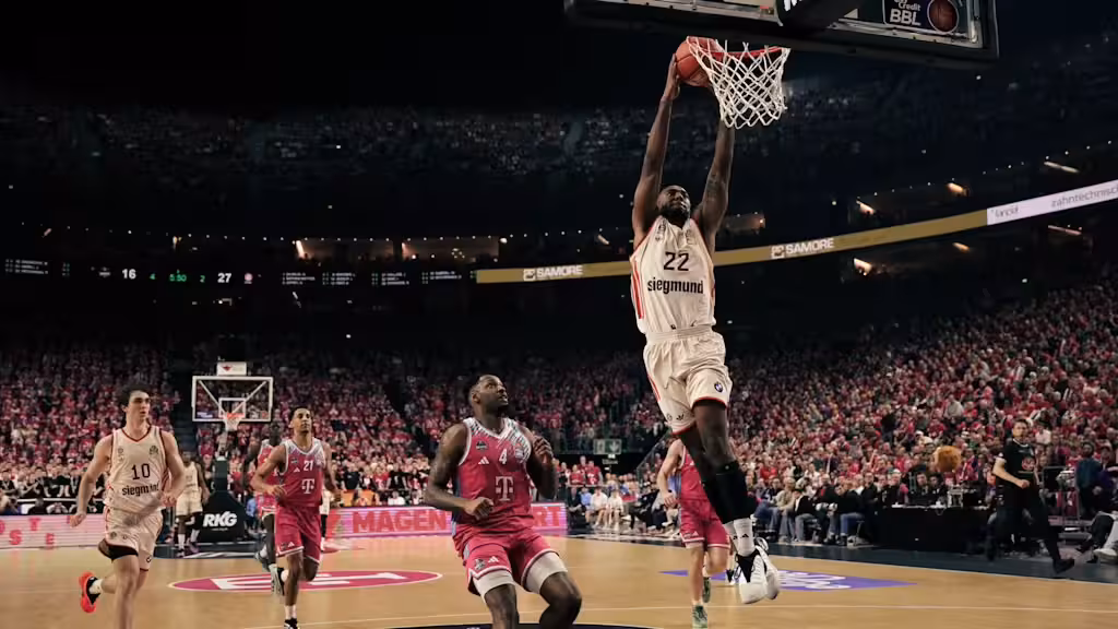 Basketball Race to 50, 75, and 100 Points Betting Explained